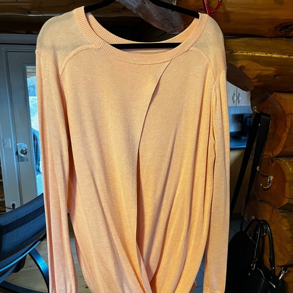 Lululemon Size 12 Open Back Sweater - Picture 2 of 5